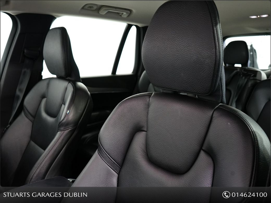 2023 Volvo XC90 - image 19