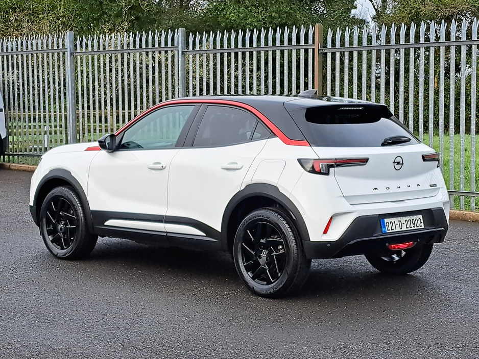 2022 Opel Mokka - image 7