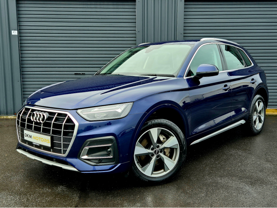 2021 Audi Q5 40 TDI S-TRONIC SE LAUNCH €39,995