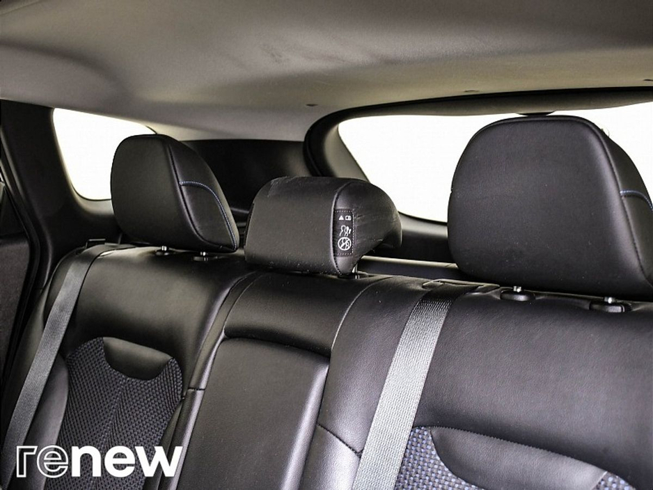 2020 Renault Kadjar - image 13