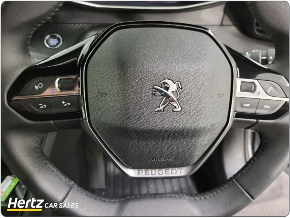 2023 Peugeot 2008 - image 17