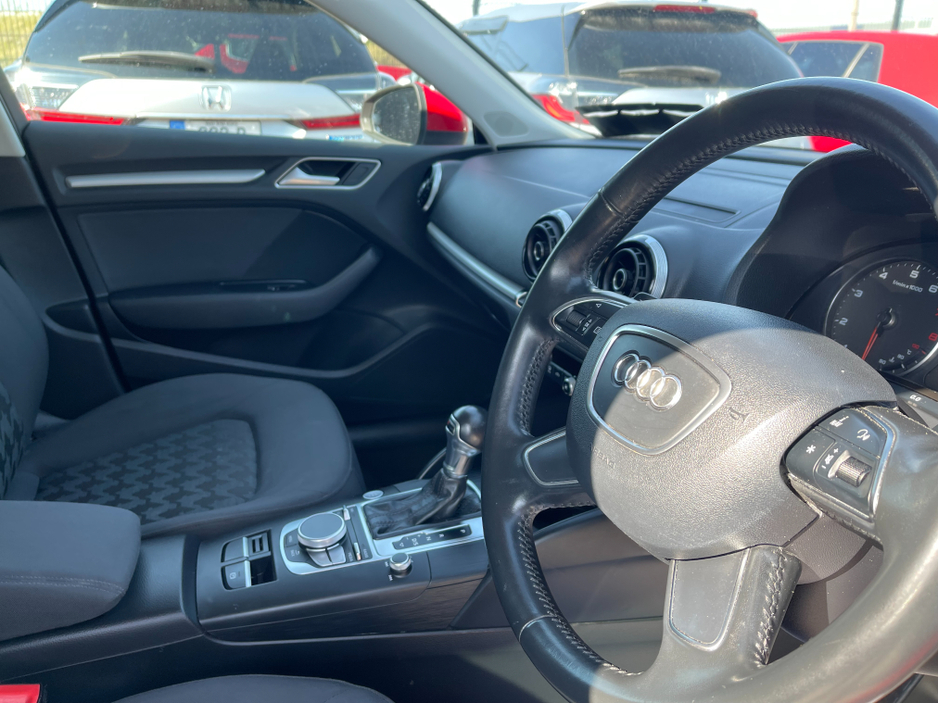 2015 Audi A3 - image 9