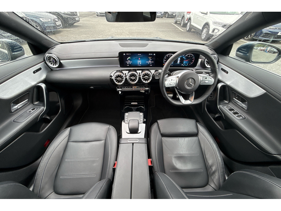 2022 Mercedes-Benz CLA Class - image 4