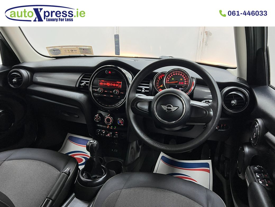 2017 MINI Cooper 1.5 D Manual €13,450