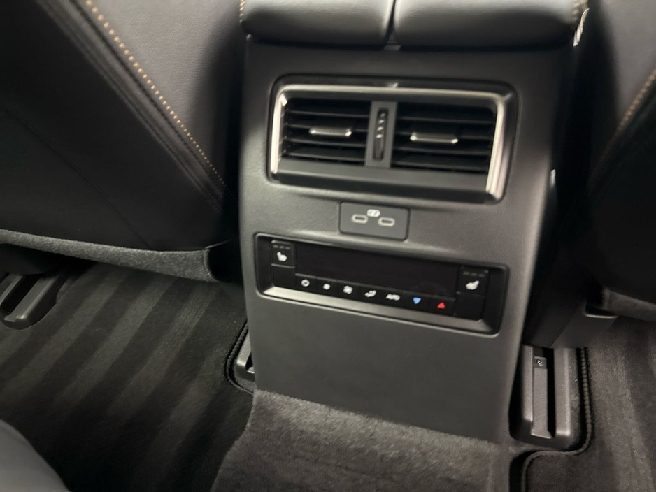 2026 Mazda CX-80 - image 29