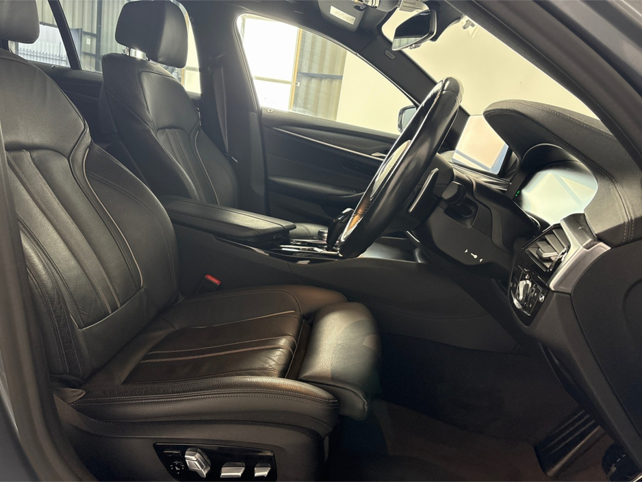 2021 BMW 5 Series G31 E M SPORT TOURING**NEW 20"ALLOYS**HEATED STEERING WHEEL**FRONT HEATED ELECTRIC MEMORY SEATS**HEADS UP DISPLAY**TOUCH SCREEN MEDIA DISPLAY**BLACK LEATHER INTERIOR**HARMON KARDON**REVERSE CAMERA** €32,995