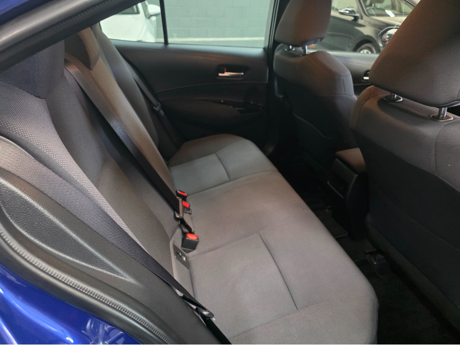 2020 Toyota Corolla - image 13