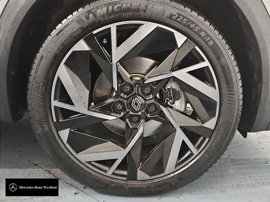 2025 Renault Symbioz Iconic Esprit Alpine E Tech HEV - with Sky Roof €37,895