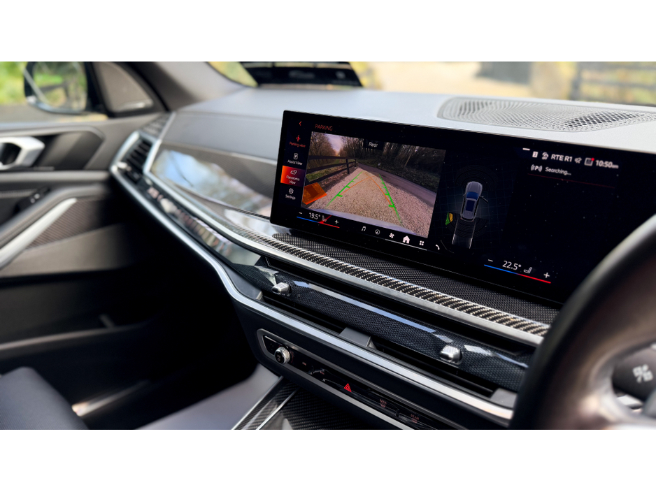 2023 BMW X5 - image 13