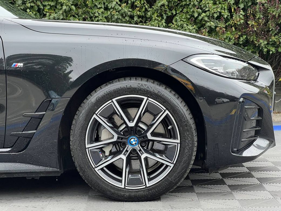 2022 BMW i4 - image 9