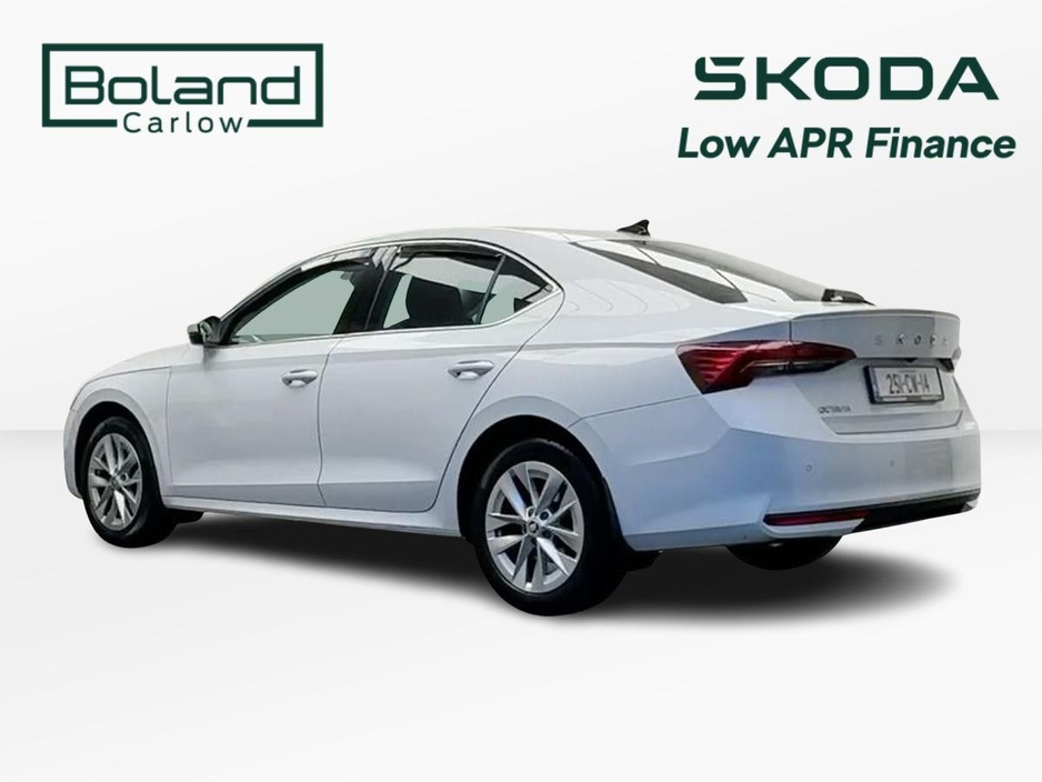 2025 Skoda Octavia 2.0TDI SEL *5.9% APR* €75 P/W ON PCP €34,995