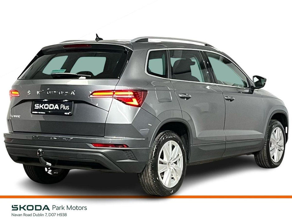 2022 Skoda Karoq Ambition 1.0TSI 110BHP - Parking Sensors - Climate Control - Cruise Control - Auto Lights/Wipers - Apple CarPlay/Android Auto €26,950