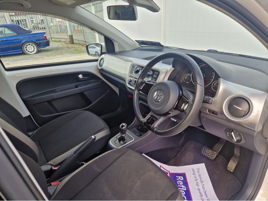 2012 Volkswagen up! - image 13