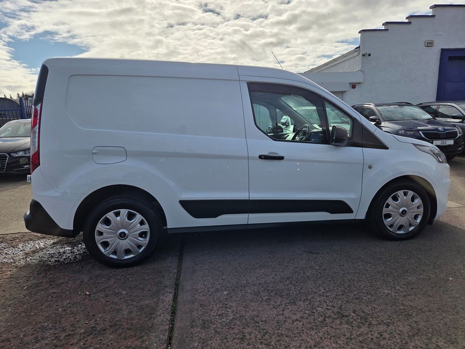 2021 Ford Transit Connect - image 9