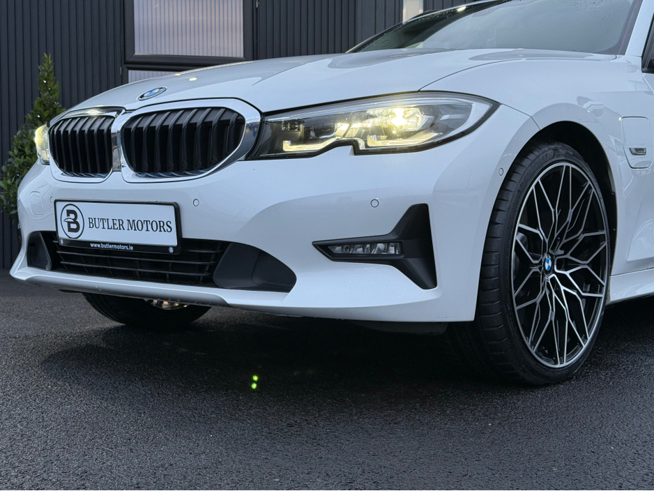 2022 BMW 3 Series SPORT PRO AUTO €26,950