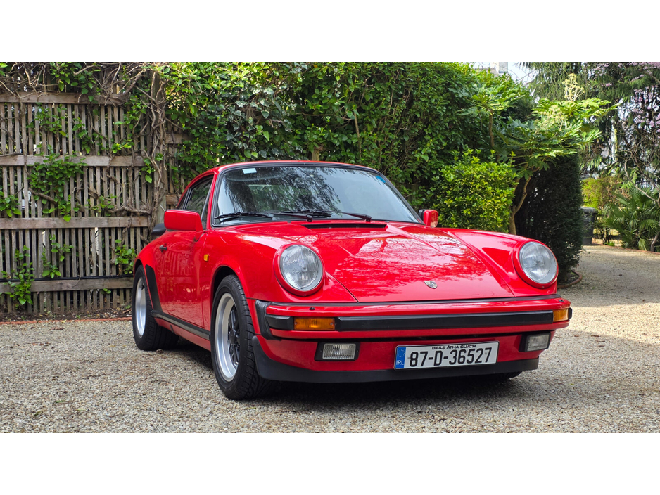 1987 Porsche 911 - image 2