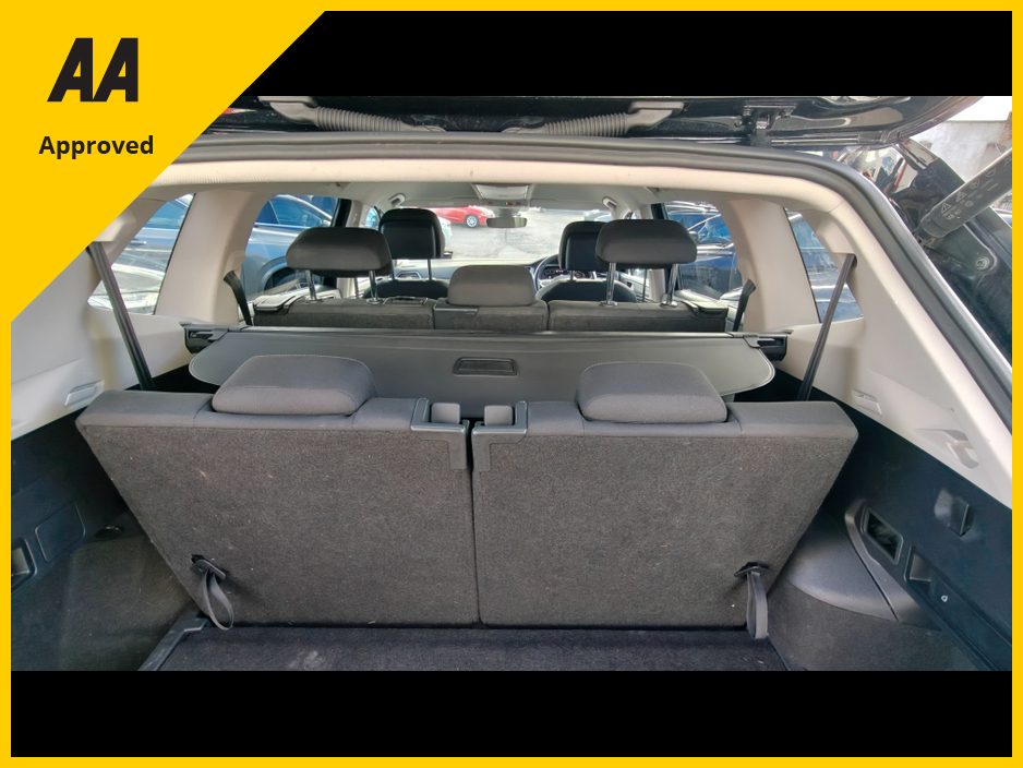 2022 Volkswagen Tiguan - image 16