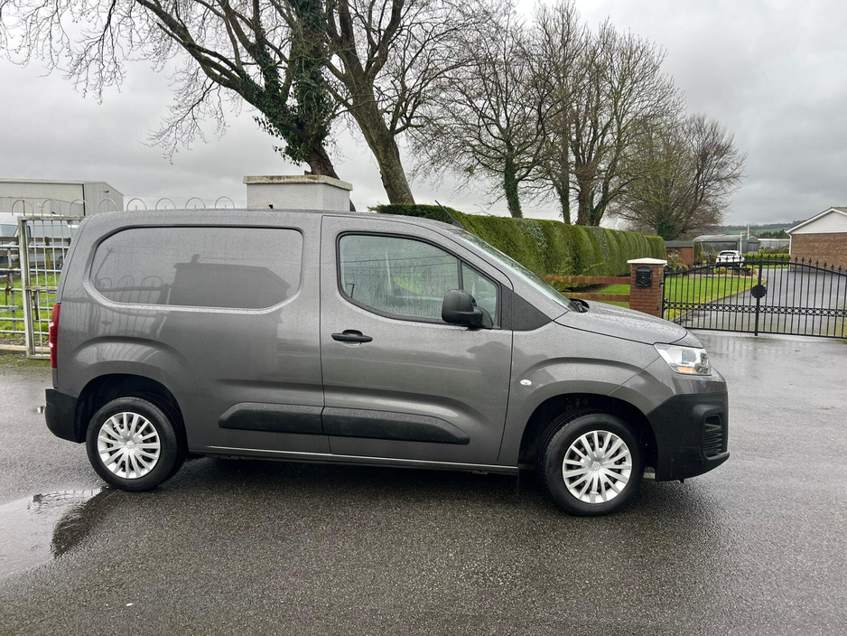 2022 Citroen Berlingo  €12,950