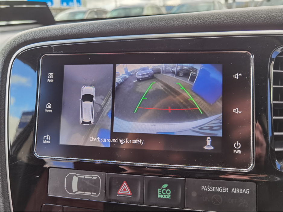 2018 Mitsubishi Outlander - image 19