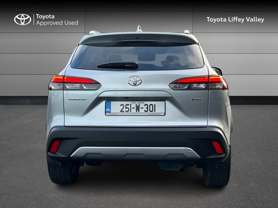 2025 Toyota Corolla Cross COROLLA CROSS 1.8 SPORT €41,450