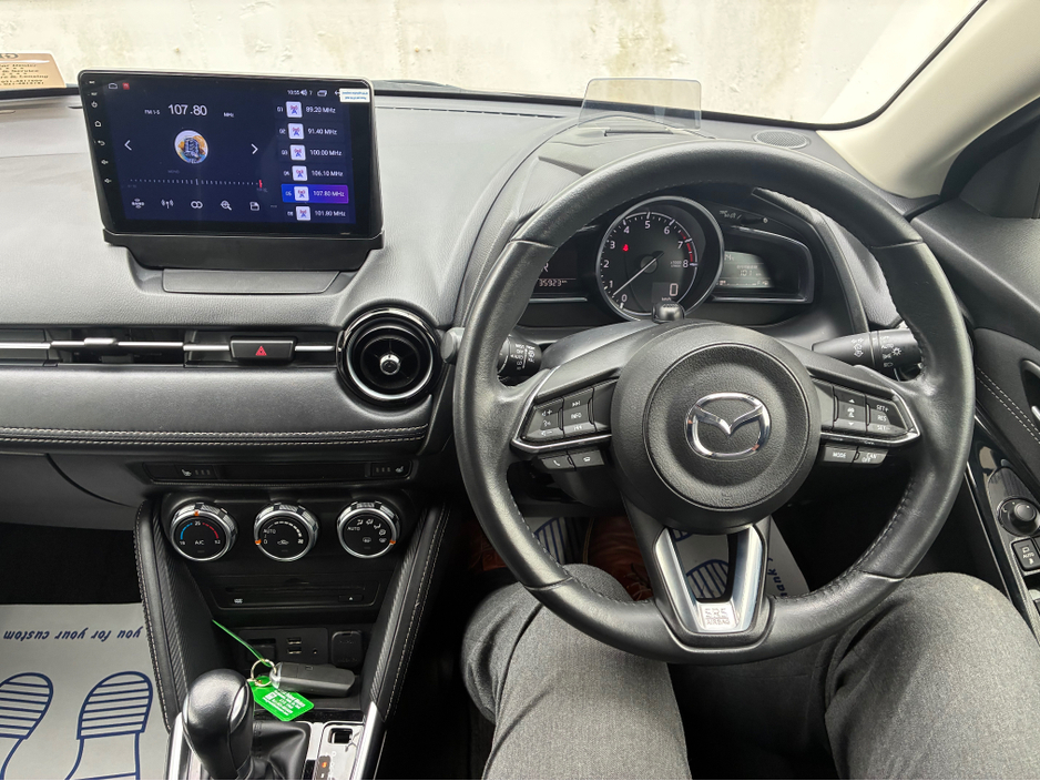 2017 Mazda Demio - image 18