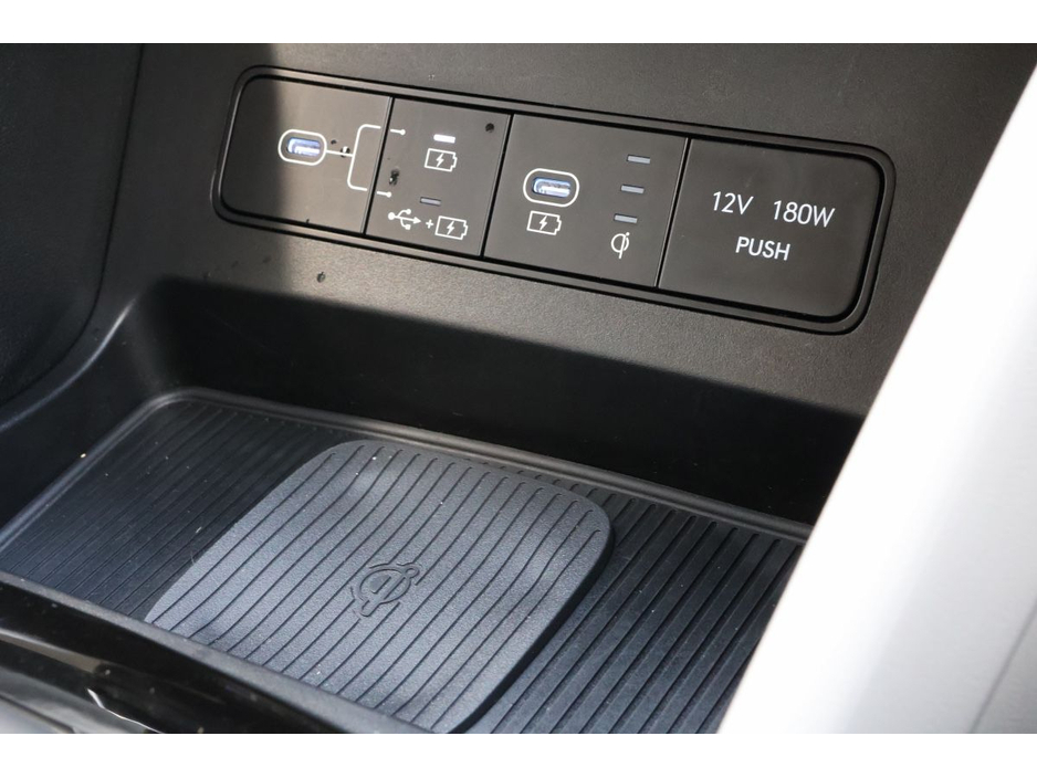 2025 Hyundai Tucson - image 12