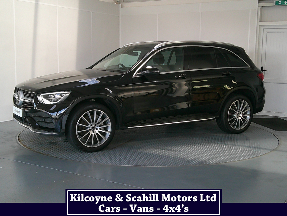 2022 Mercedes-Benz GLC Class - image 3