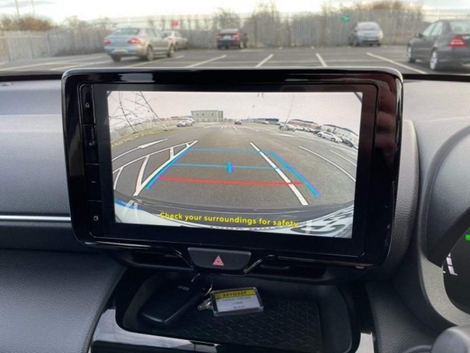 2025 Toyota Yaris Cross - Save EUR 3,100 - Luna - 1.5 Hybrid - Automatic - EUR 180 Tax + 2 Free Service Offer Include // Remote Central Locking // Front Electric Windows // Rear Electric Windows // Electric Mirrors // Finger €30,865