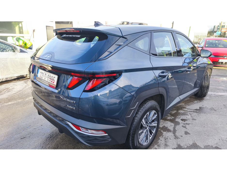 2022 Hyundai Tucson - image 6