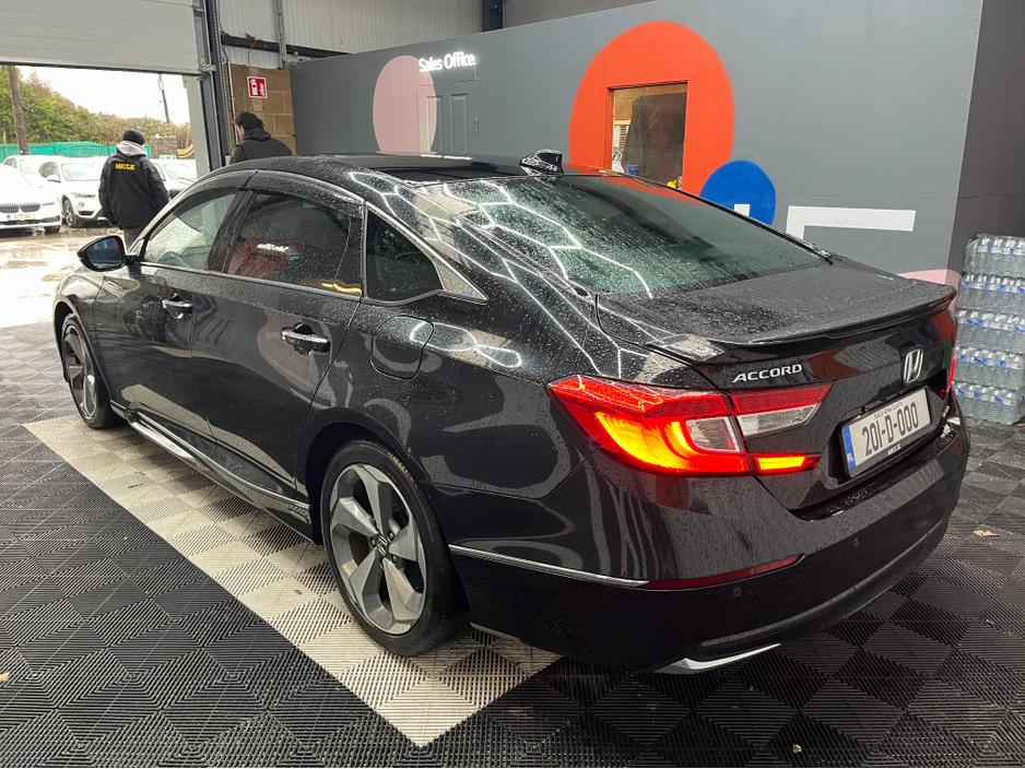 2020 Honda Accord €27950! 2020 HONDA ACCORD EX 2.0 AUTOMATIC / CRUISE CONTROL / REVERSE CAMERA / ELECTRIC MEMORY & HEATED SEATS / PADDLE SHIFTERS / PANORAMIC SUNROOF / HEATED REAR SEATS €27,950