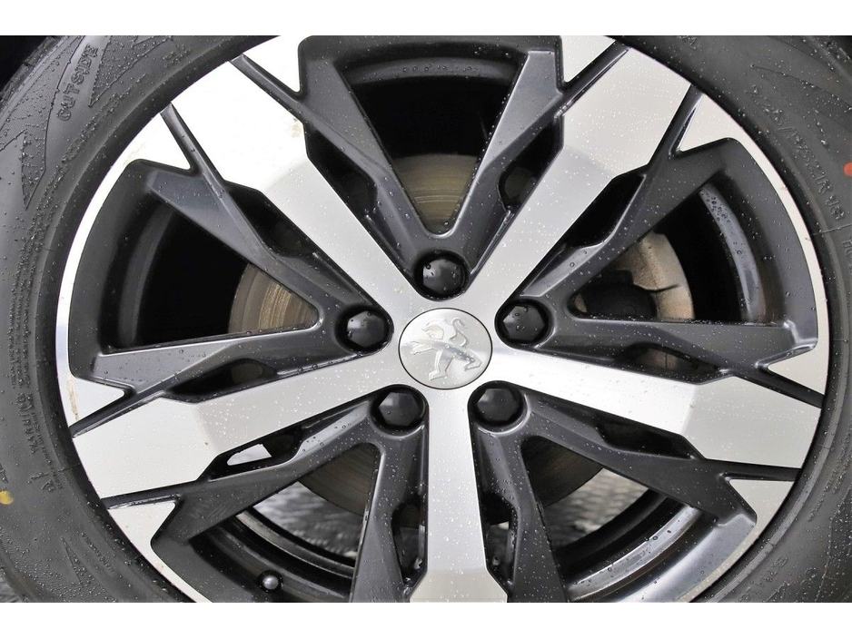 2022 Peugeot 3008 - image 30