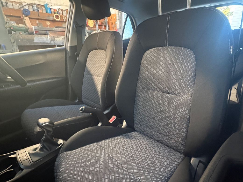 2026 Kia Picanto 1.0L petrol auto, ORDER NOW 7 Year Warranty, 3 Yrs AA , A/C, Apple Car Play, Android Auto, Reversing Camera, Cruise Control, Bluetooth, Electric Windo