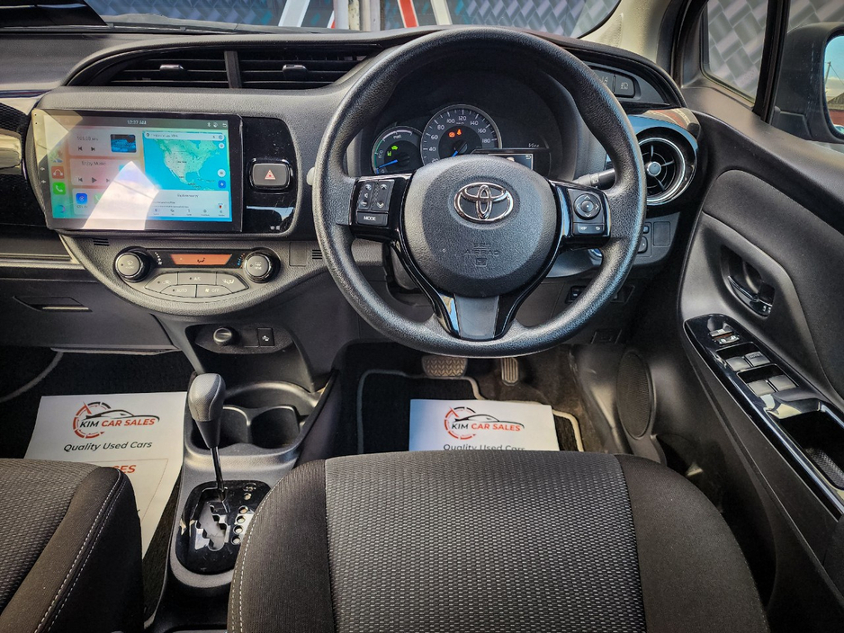 2020 Toyota Vitz - image 27