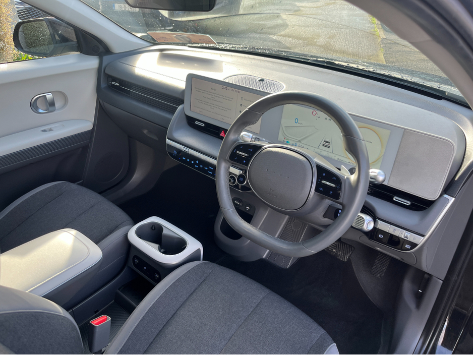 2023 Hyundai Ioniq 5 EXECUTIVE 58KW EV ELECTRIC //HEATED SEATS AND STEERING WHEEL//ADAPTIVE CRUISE CONTROL//SAT NAV//REVERSE CAMERA// €23,950