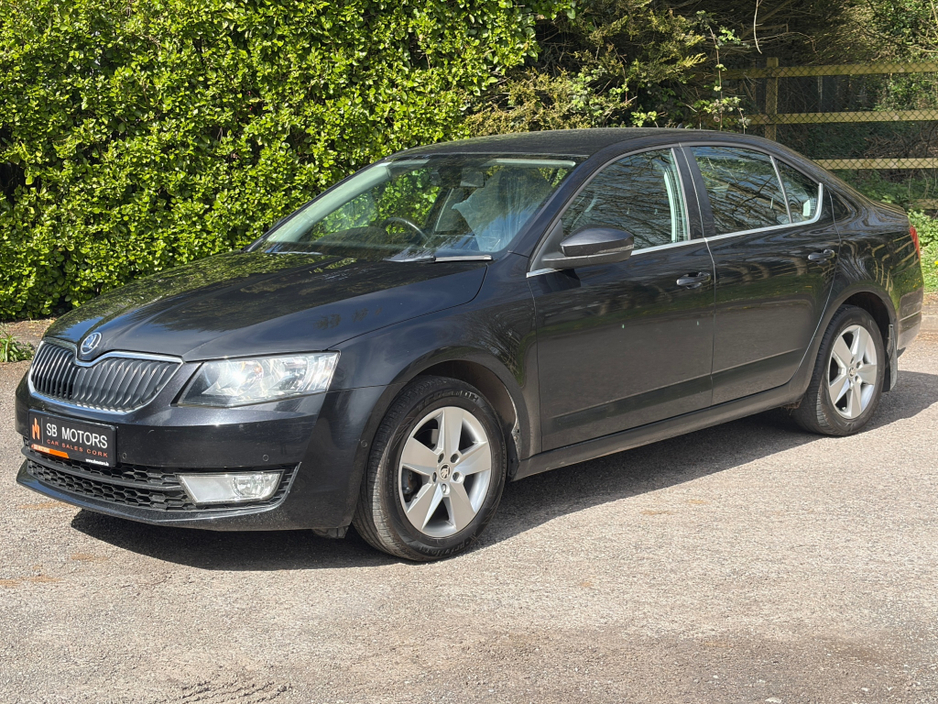 2016 Skoda Octavia - image 3