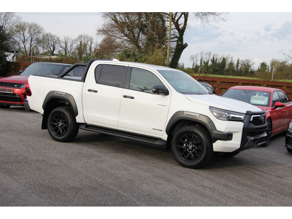 2026 Toyota Hilux - image 9