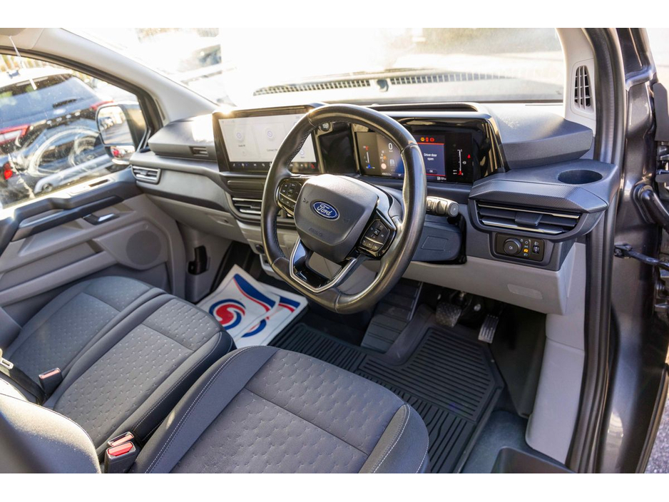 2024 Ford Transit Custom TRANSIT CUSTOM 320 L LIMIT 2.0 T €40,950