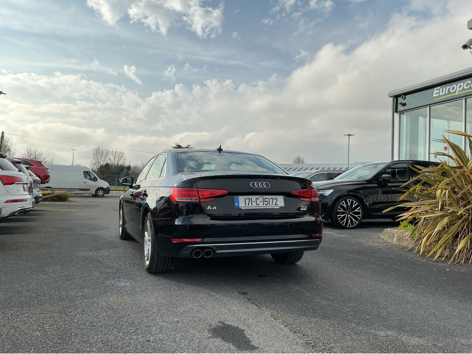 2017 Audi A4 - image 7