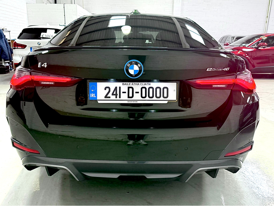 2024 BMW i4 - image 7