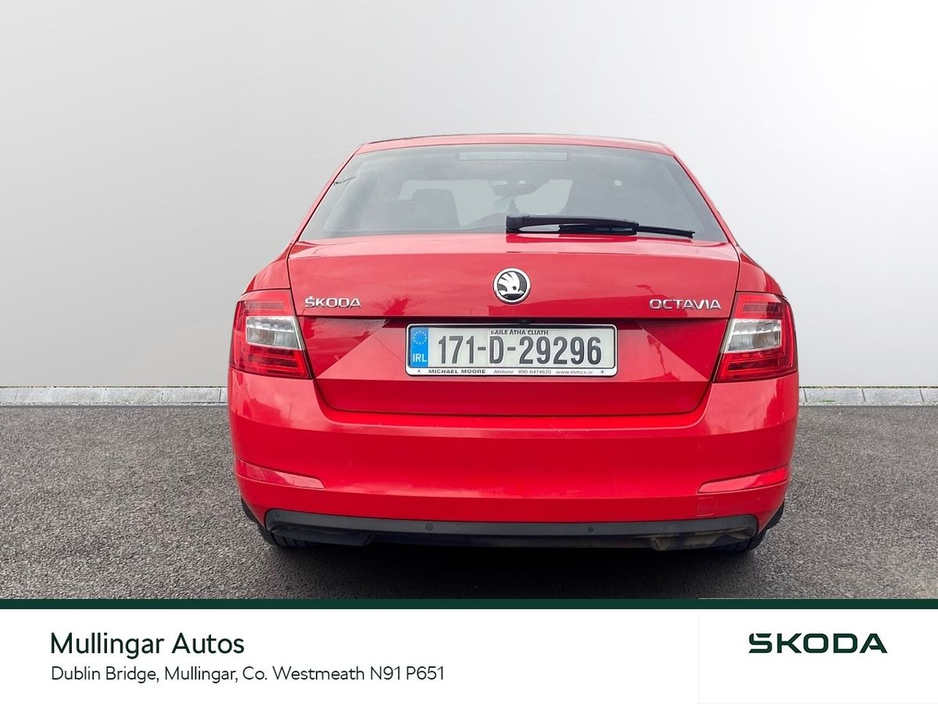 2017 Skoda Octavia - image 14