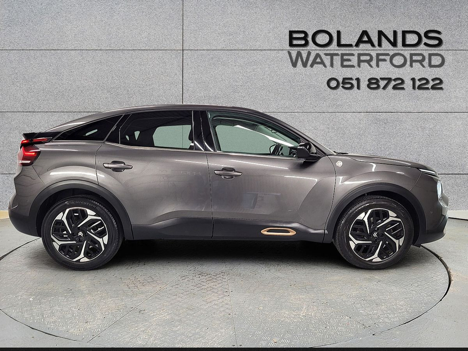 2023 Citroen C4 - image 3