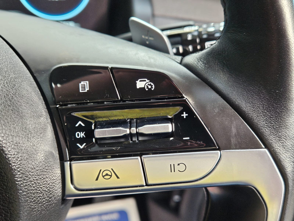 2021 Hyundai Tucson - image 10