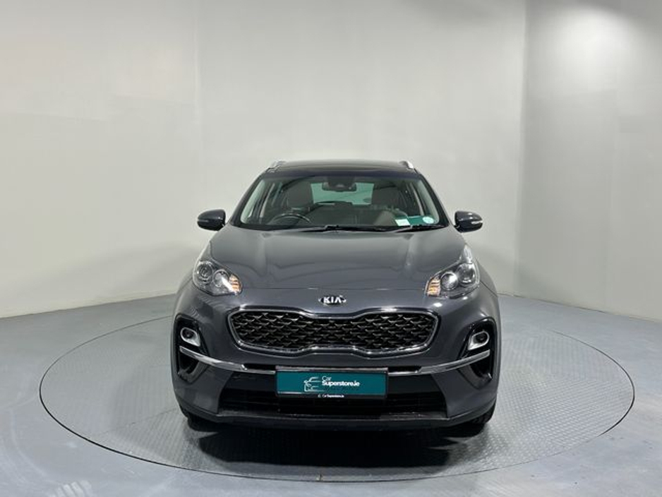 2019 Kia Sportage - image 2