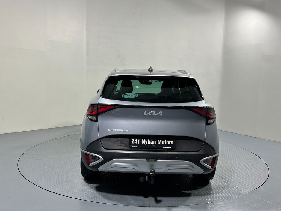 2024 Kia Sportage - image 6