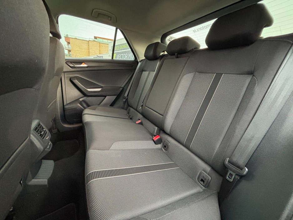 2024 Volkswagen T-Roc EDITION €28,495