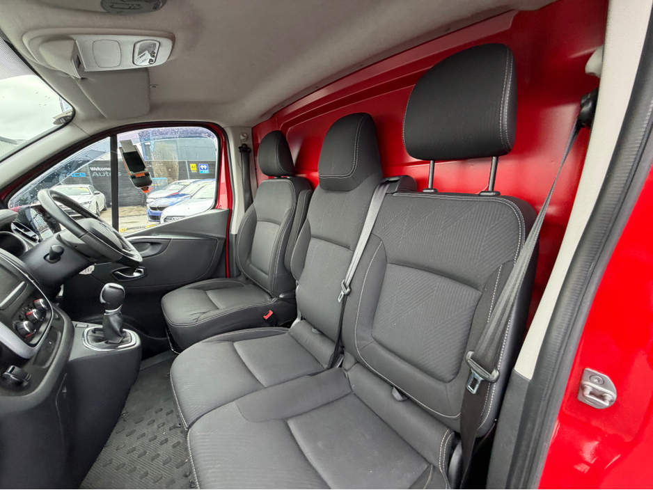 2020 Renault Trafic LL30 ENERGY - 2.0L DIESEL- AUTO - 12M WARRANTY - CAR: 1773 €14,950