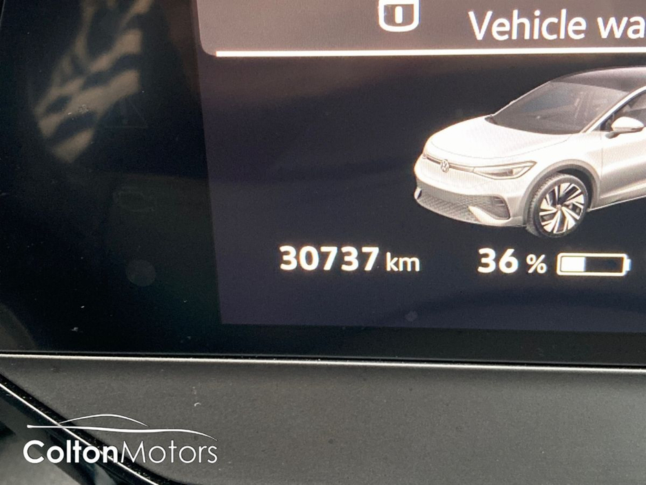 2023 Volkswagen ID.5 - image 23