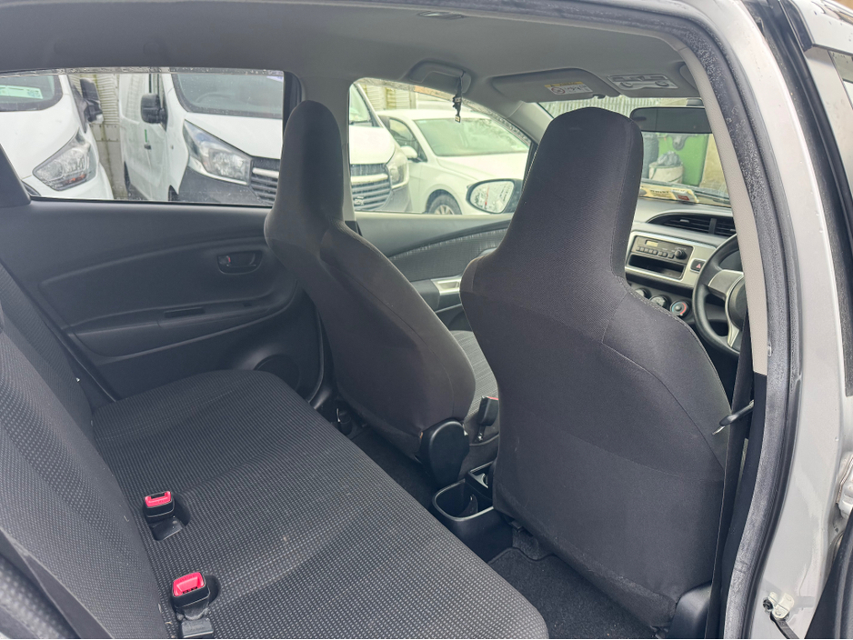 2014 Toyota Yaris DBA-KSP130 5DR AUTO €6,999