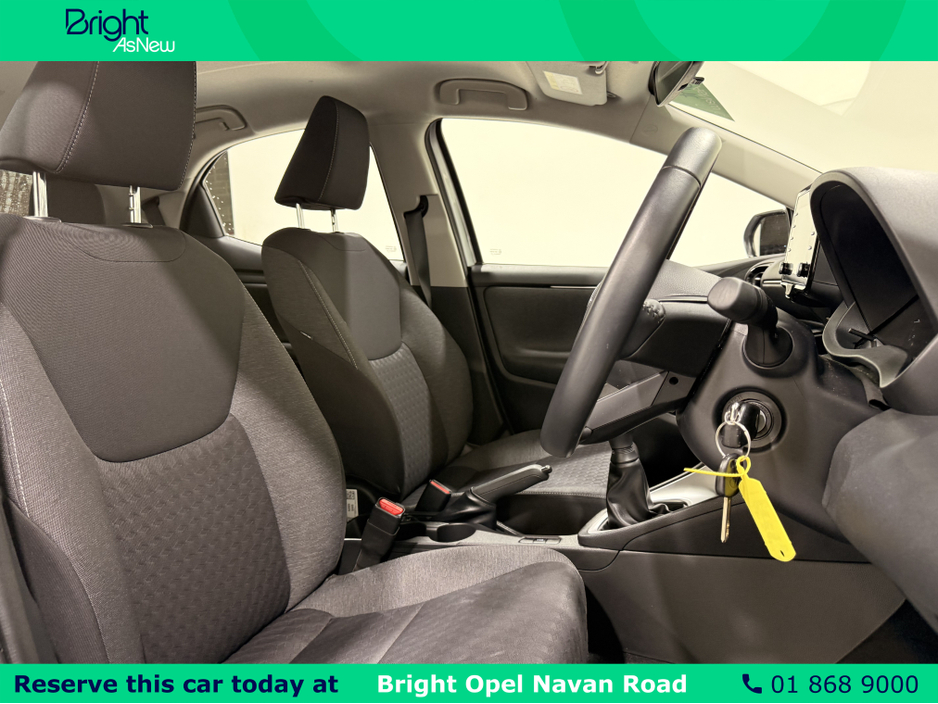 2022 Toyota Yaris 1.0 LUNA 4DR €20,950