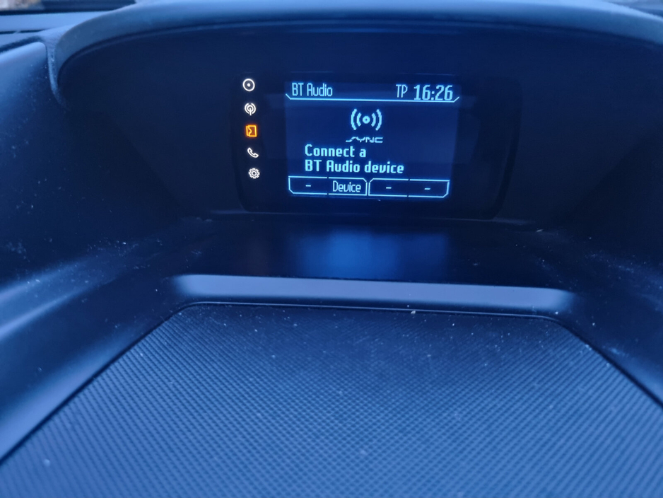 2013 Ford Kuga 2.0TDCI 140PS Zetec €5,799